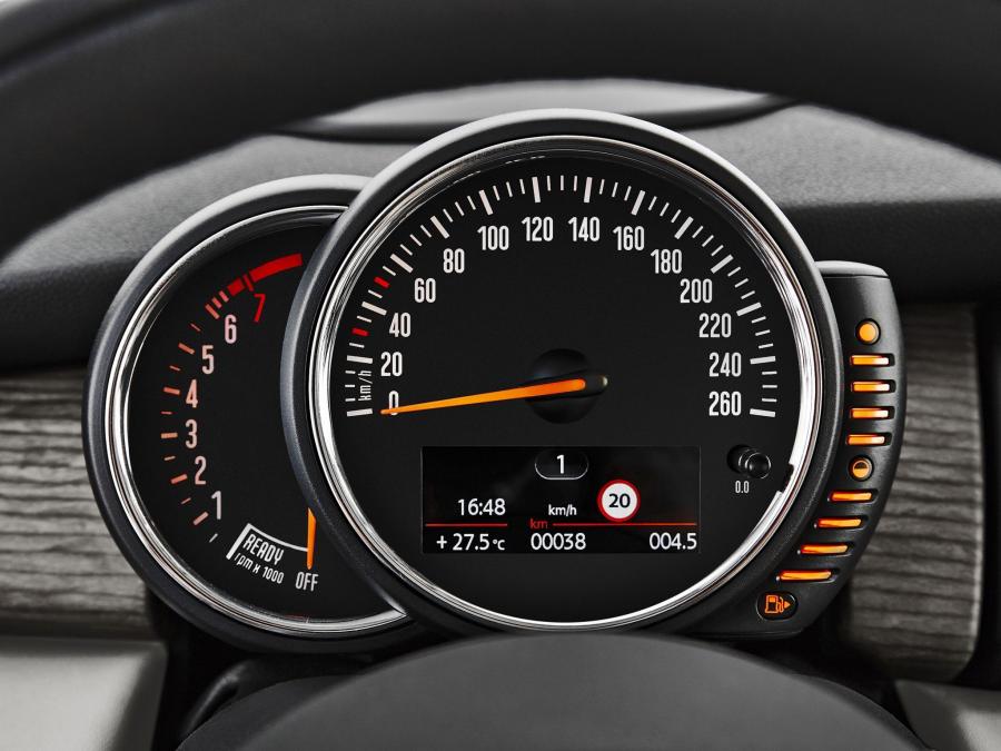  Mini Cooper 2014 года  (фото 24 из 77)